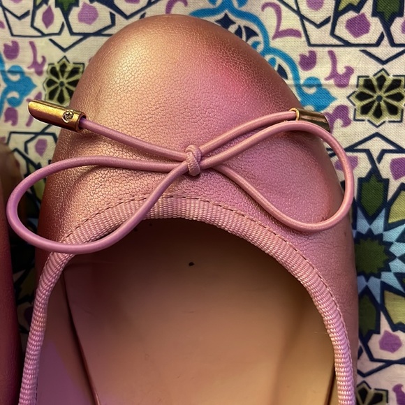 N.Y.L.A. Pink Heels - Picture 3 of 5